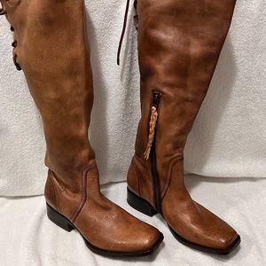 Womens Ariat Boots NWOT